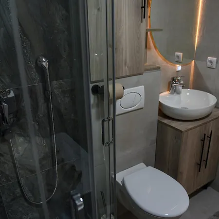 アパート P Lux 2 Ćuprija